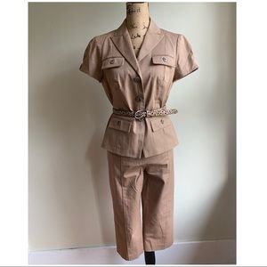Worth safari brown capri pantsuit size 8